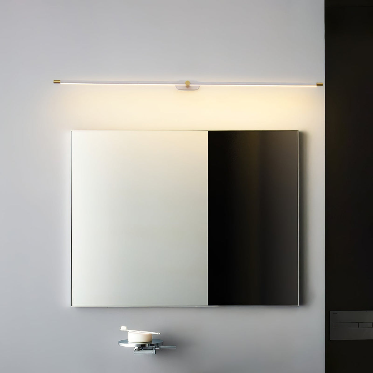 LED Wall Lamp Black Brass Linear Swivel | Modern