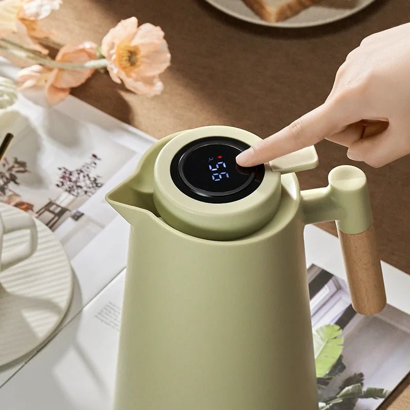 Thermal Jug with Wooden Handle | Temperature Display