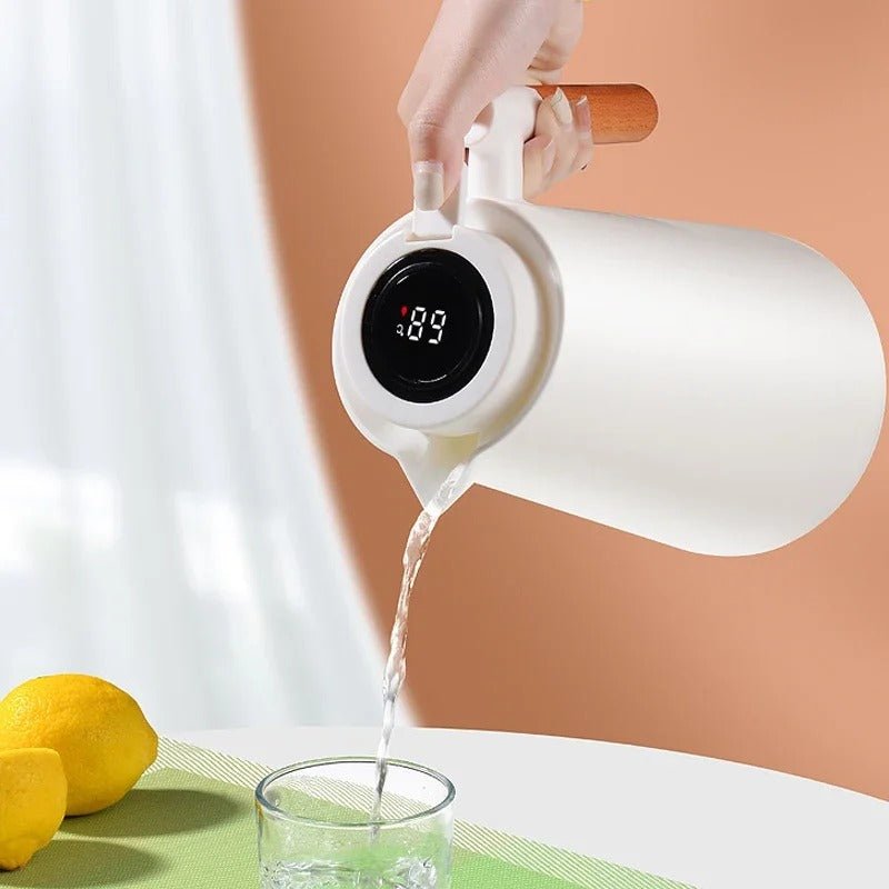 Thermal Jug with Wooden Handle | Temperature Display