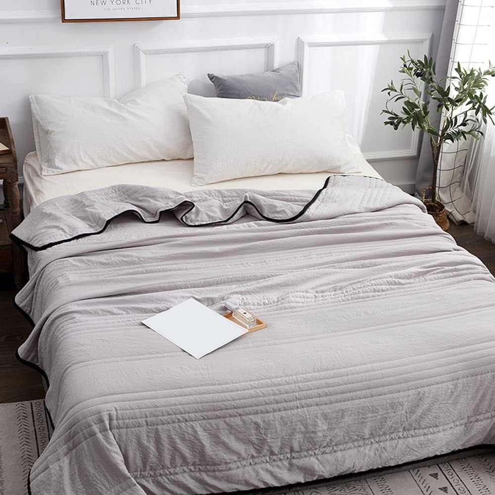 Quilted Cooling Blanket for Bed & Sofa | Bordered Trim