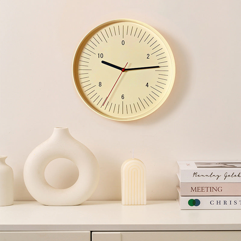 Wall Clock Round with Minimalist Dial | Silent