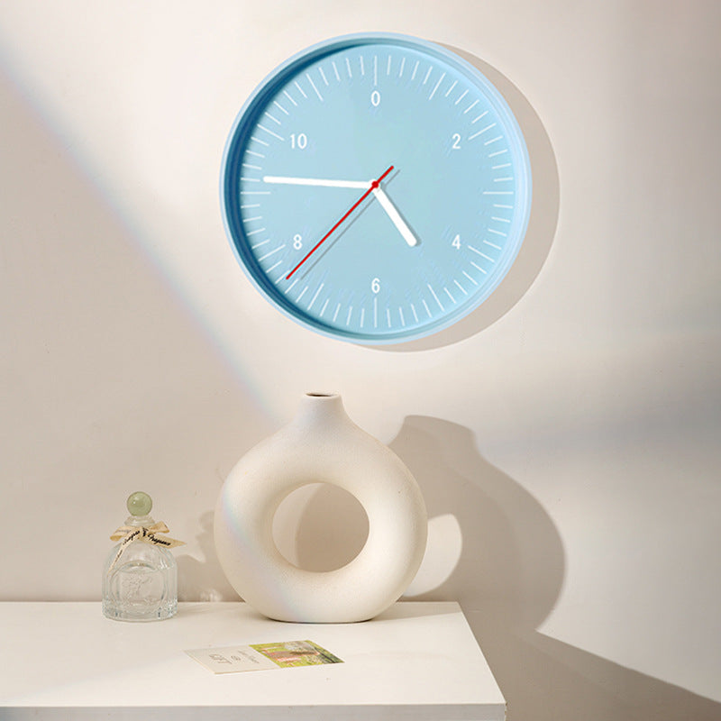 Wall Clock Round with Minimalist Dial | Silent
