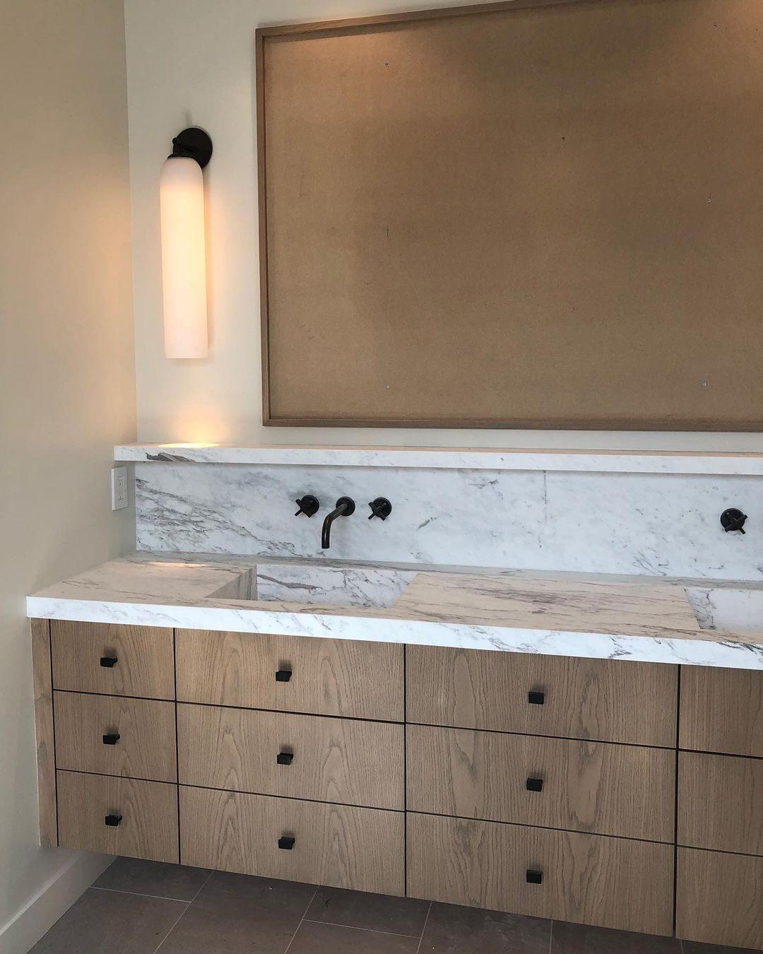 Wall Sconce Clear Glass Brass Cylinder | Modern