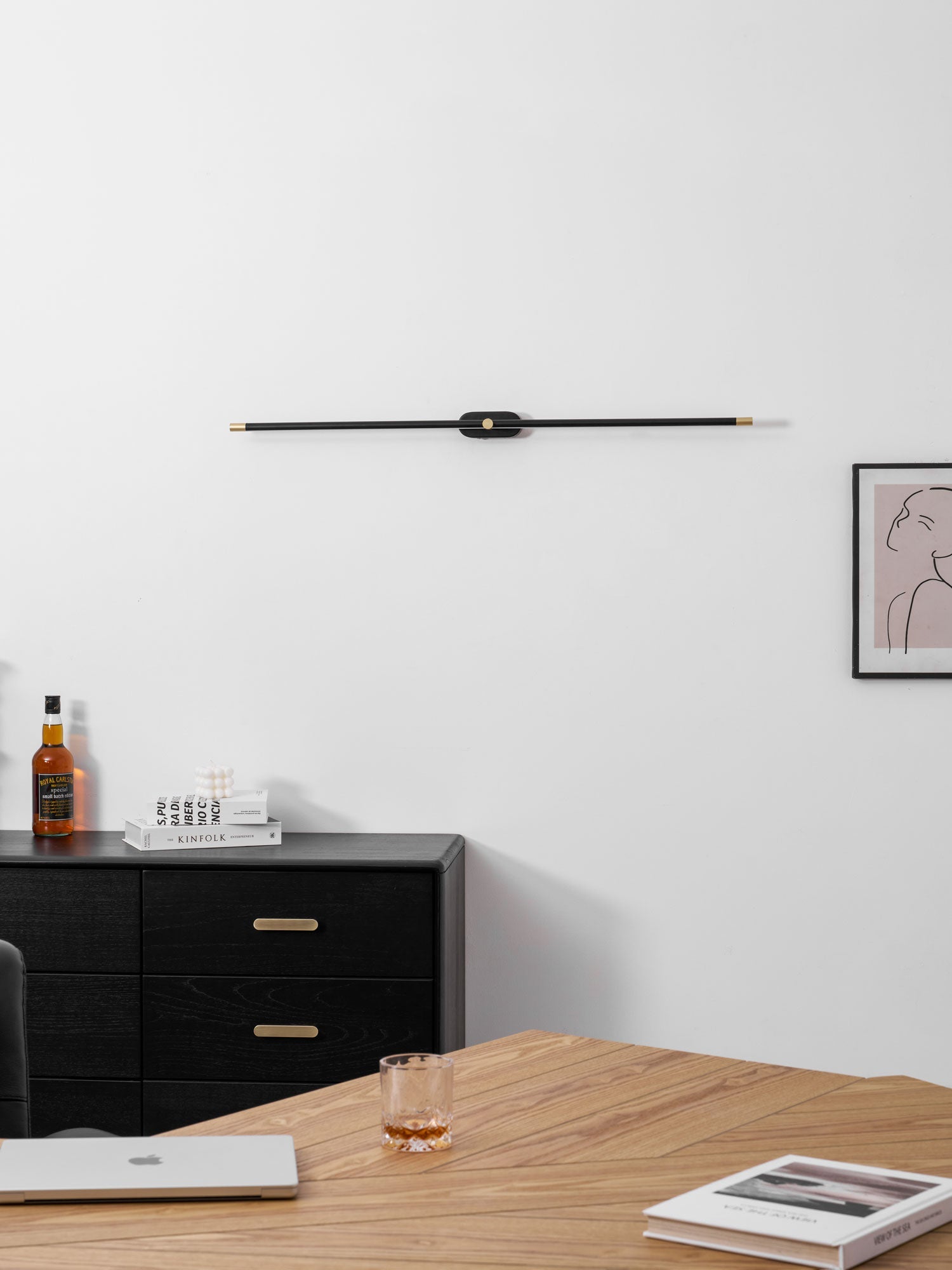 LED Wall Lamp Black Brass Linear Swivel | Modern