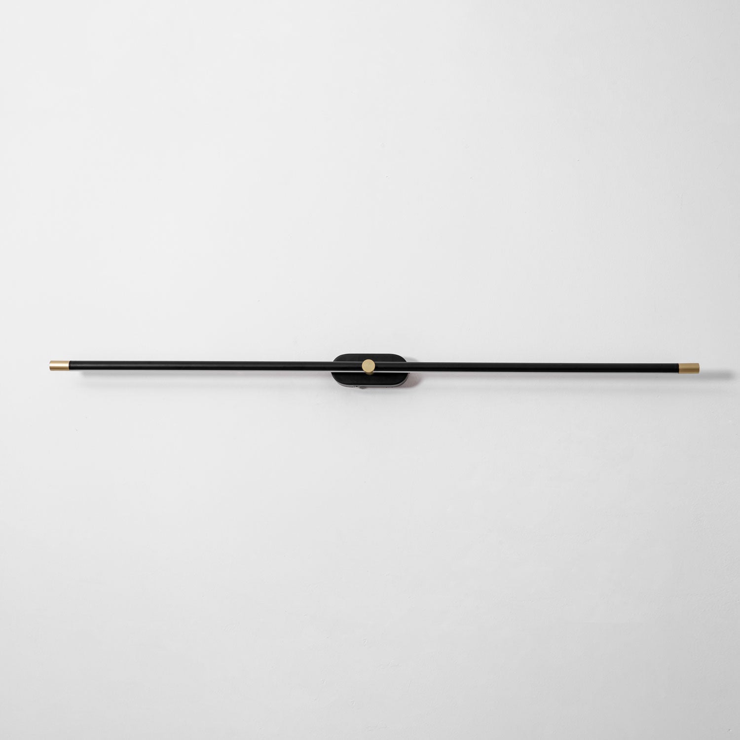 LED Wall Lamp Black Brass Linear Swivel | Modern