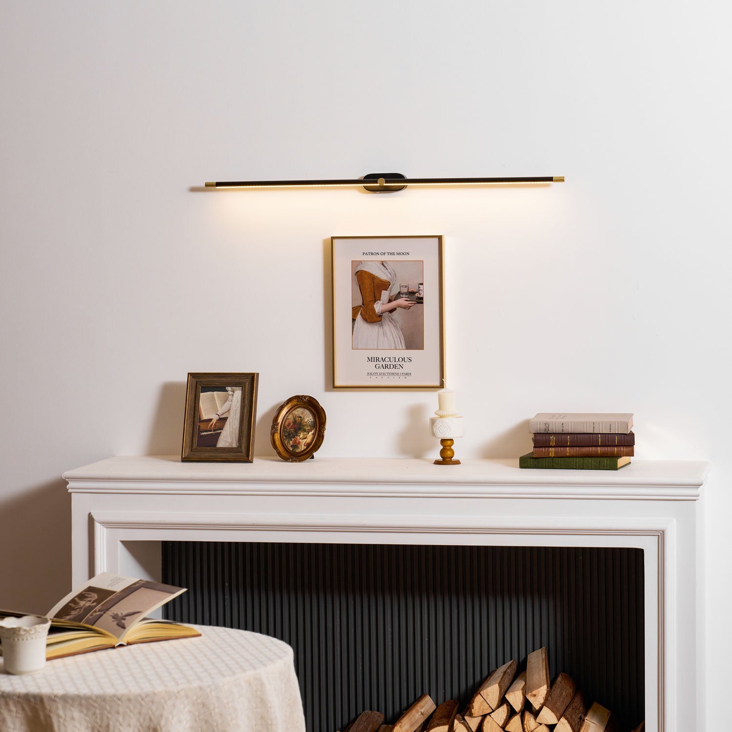 LED Wall Lamp Black Brass Linear Swivel | Modern