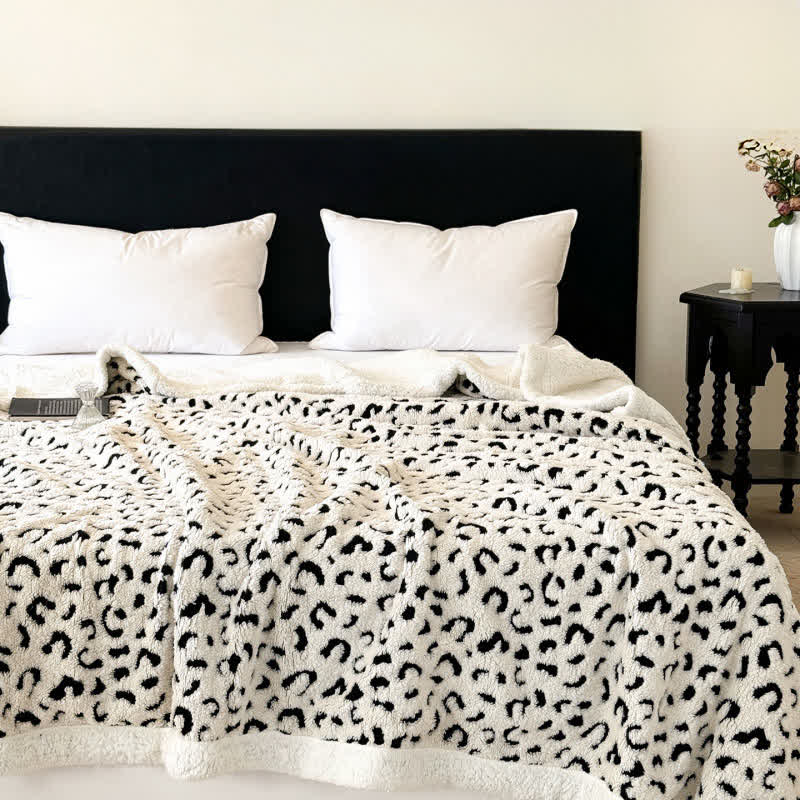 Weighted Blanket Leopard Bed | Throw