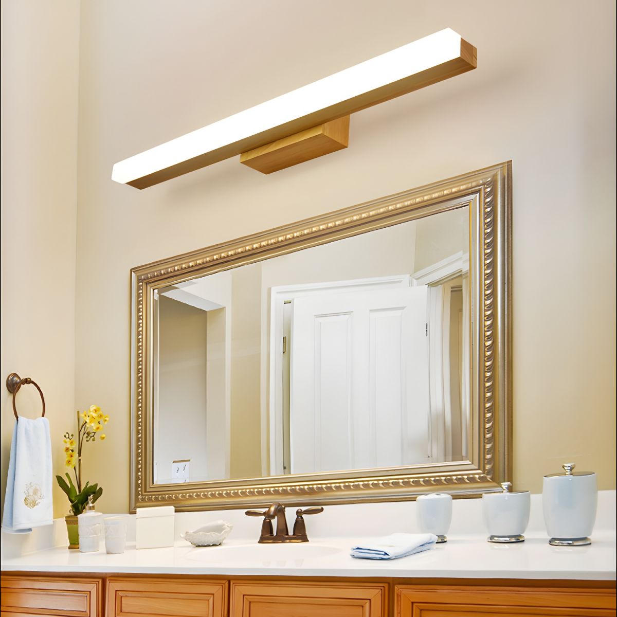 Bathroom Vanity Light with Wooden Mount | LED