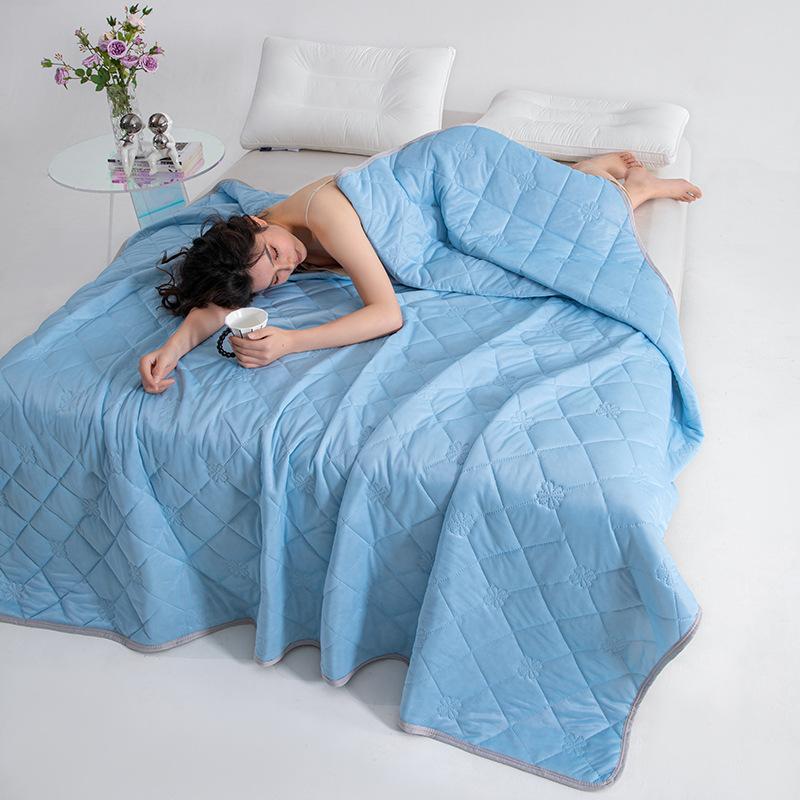 Cooling Blankets with Quilted Design for Bed | Reversible