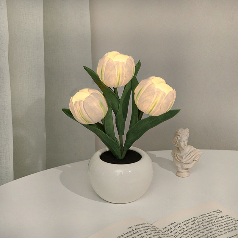 Decorative Lighting Tulip Flower LED for Bedroom | Cordless