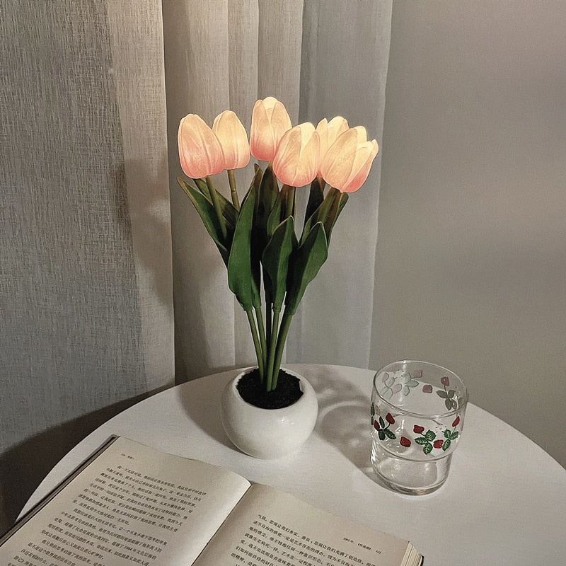 Decorative Lighting Tulip Flower LED for Bedroom | Cordless