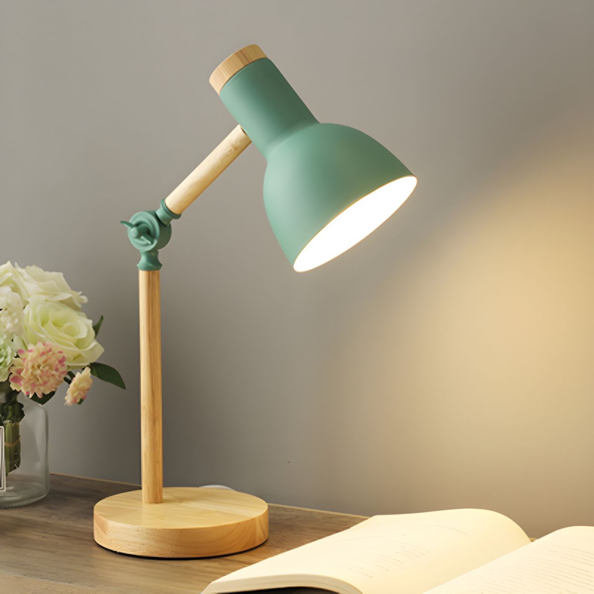 Desk Lamps with Adjustable Shade | Reading & Bedside